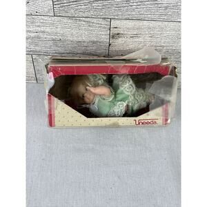 Vintage 1978 Uneeda PEE WEE FANCY PANTS Baby Doll 4” Blonde Original Clothes